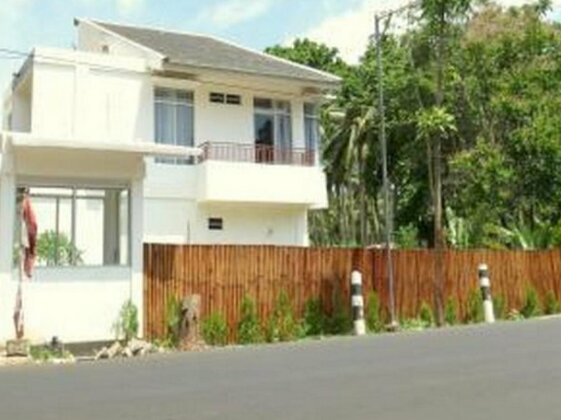 Riverside Villas - Photo3