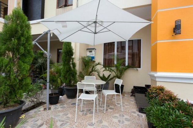 AH1 Guest House - Photo4