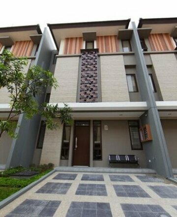 D Laris BSD