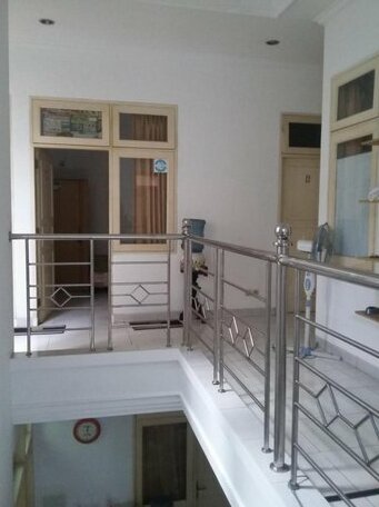 Homey House Serpong - Photo2