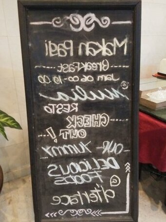 Hotel Marilyn Serpong - Photo5