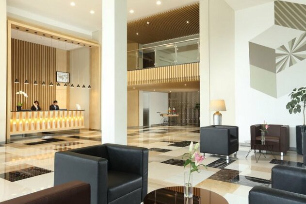 Lemo Hotel Serpong - Photo3
