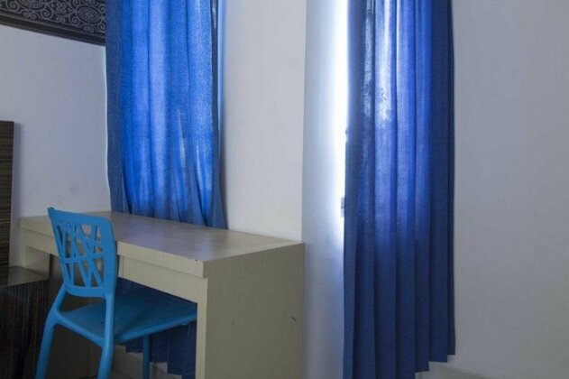 RedDoorz near Anggrek Loka BSD - Photo3