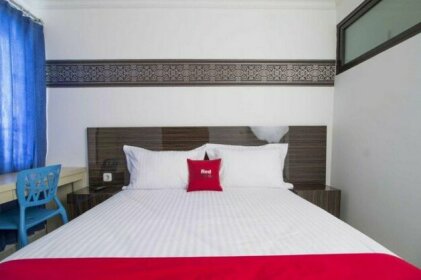 RedDoorz near Anggrek Loka BSD