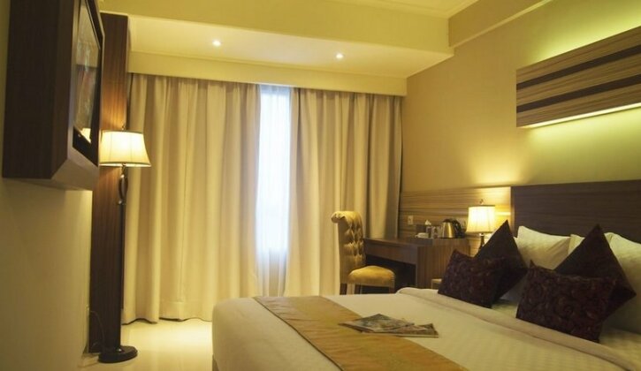 Sapphire Sky Hotel & Conference - Photo4