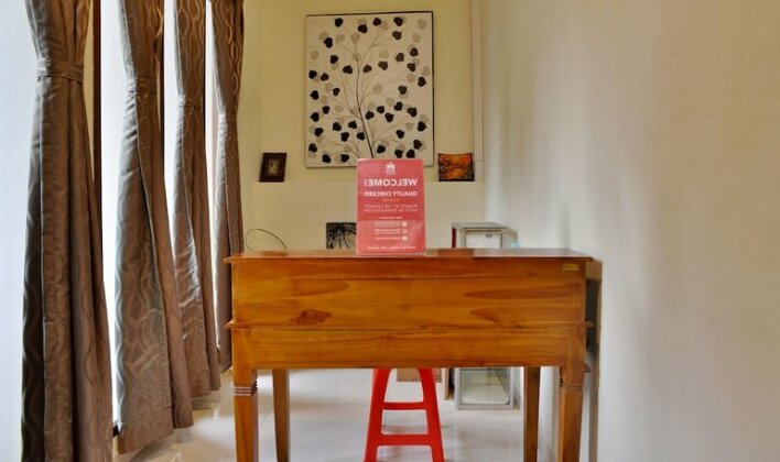 ZEN Rooms Anggrek Loka BSD - Photo3
