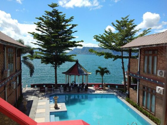 Samosir Villa Resort - Photo2