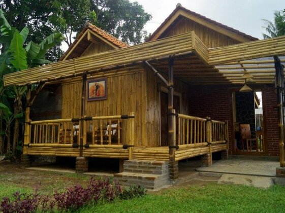 Lafyu Bali - Photo2