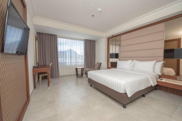 Hotel Singkawang - Photo2