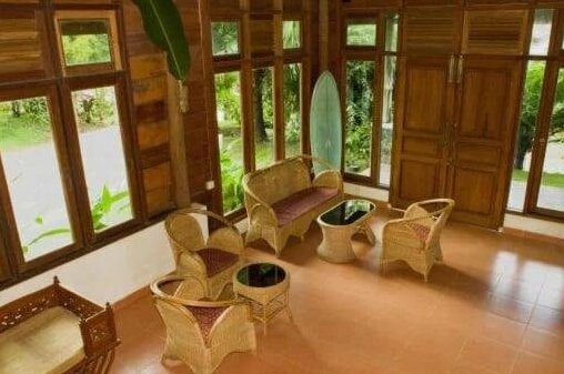 Oinan Lodge - Photo2