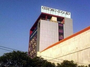 Grand Orchid Hotel - Photo2