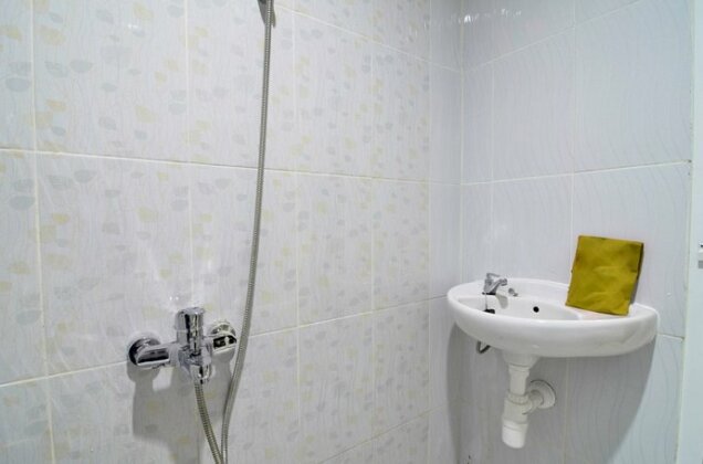 Griya Hadi Guesthouse - Photo5