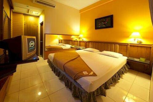Hotel Bintang Solo - Photo4