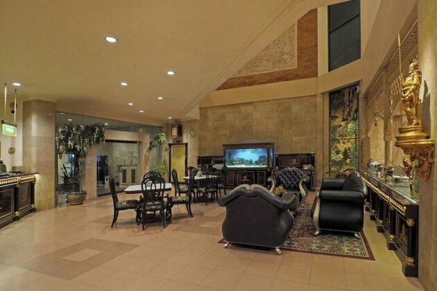 Hotel Indah Palace Solo - Photo2