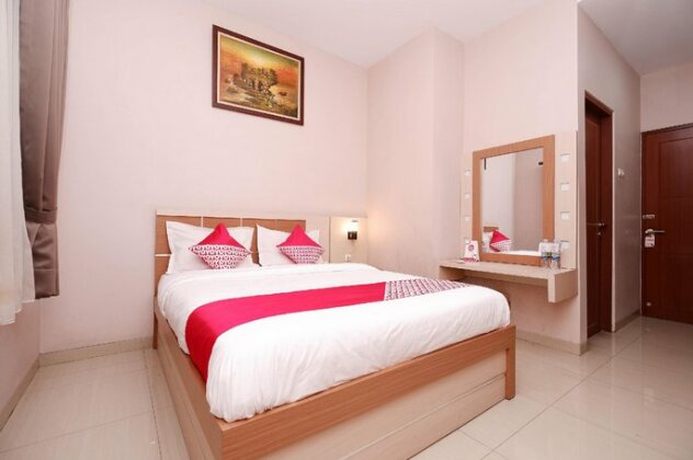 Hotel Mawar Indah - Photo2