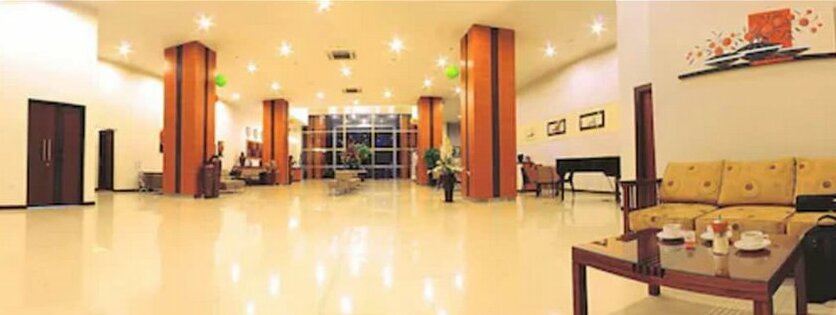 Lampion Hotel Solo - Photo4