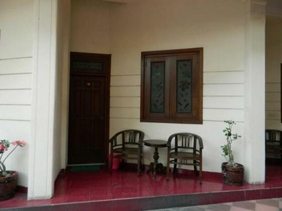 Mangkuyudan Hotel - Photo5