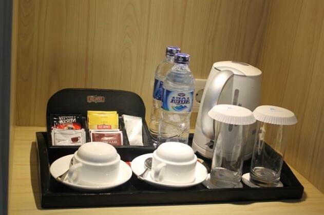 Megaland Hotel Solo - Photo4
