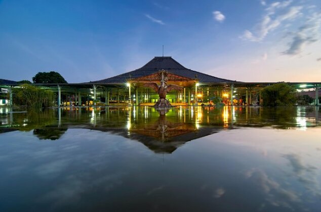 Musafir Guest House Syariah - Photo4