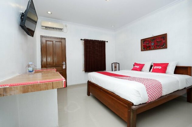 OYO 1706 Hotel H&W Solo - Photo2