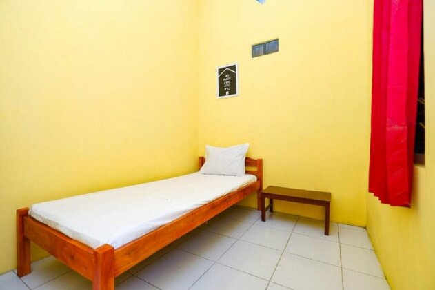 OYO 2867 Kos Kuning - Photo2