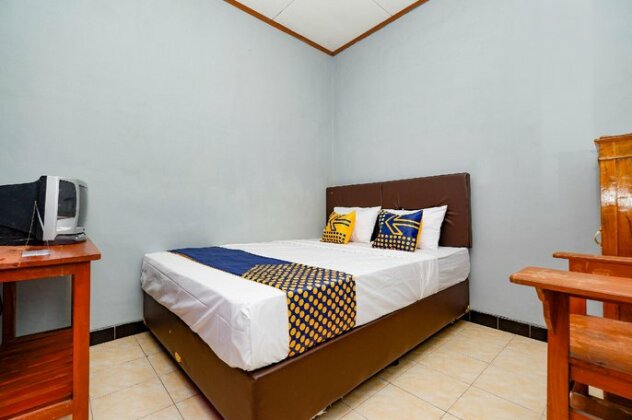 SPOT ON 2821 Griya Kawula Syariah - Photo2