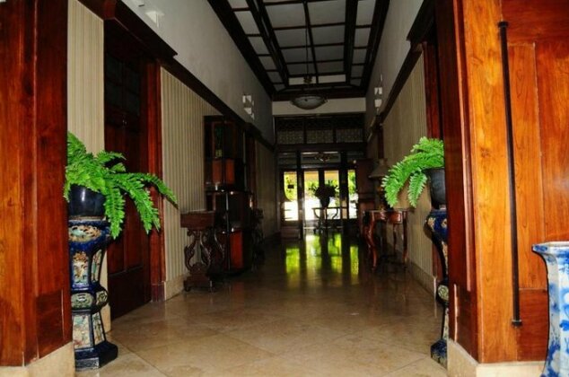 Teras Solo Guest House Syariah - Photo3
