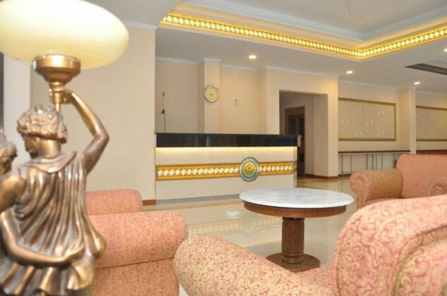 The Amrani Syariah Hotel - Photo2