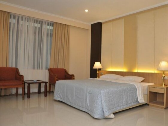 The Amrani Syariah Hotel - Photo3