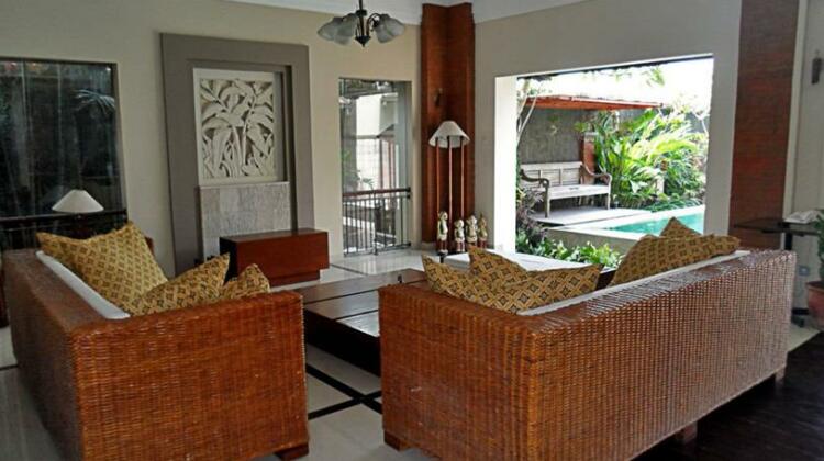 The Edelweiss Hideaway Villas - Photo4