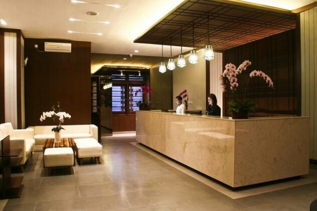 Balcony Hotel Sukabumi - Photo3