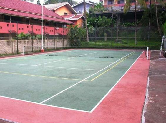 Hotel Augusta Sukabumi - Photo3