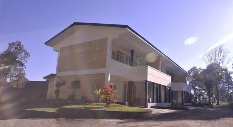 Selabintana Conference Resort - Photo2