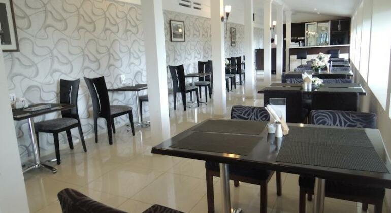 Selabintana Conference Resort - Photo5