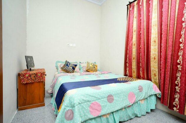 SPOT ON 2327 Dome Hotel - Photo2