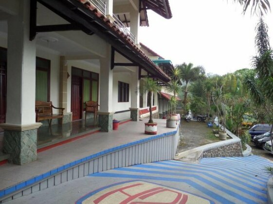 Sukapura Permai Hotel - Photo2