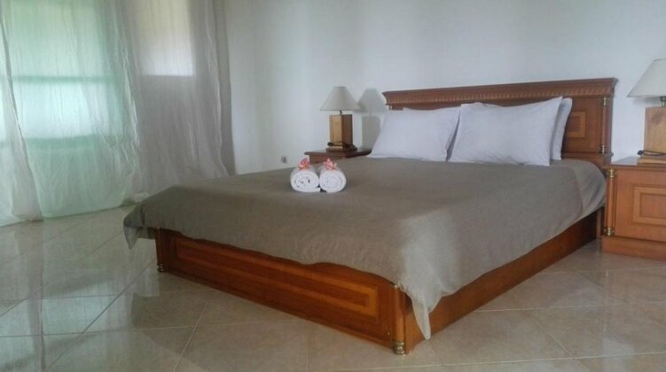 Hotel Patma Bira - Photo4