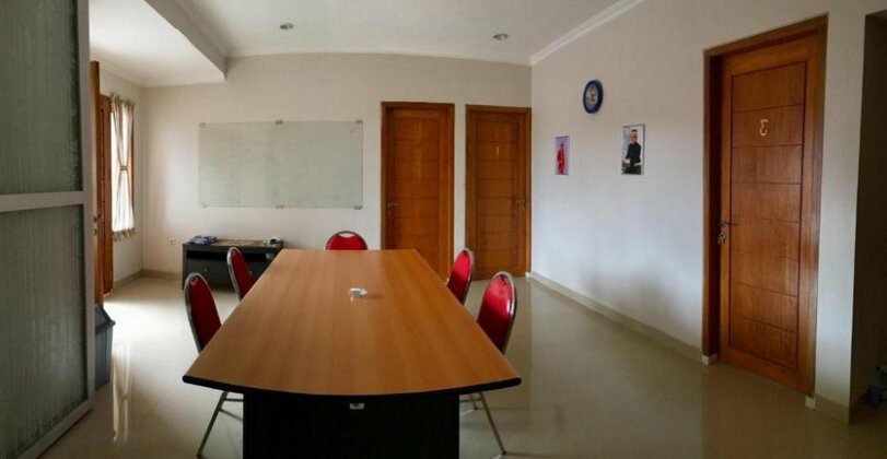 Hotel Persada Bombana - Photo3