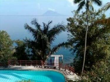 Manguni Terrace Resort