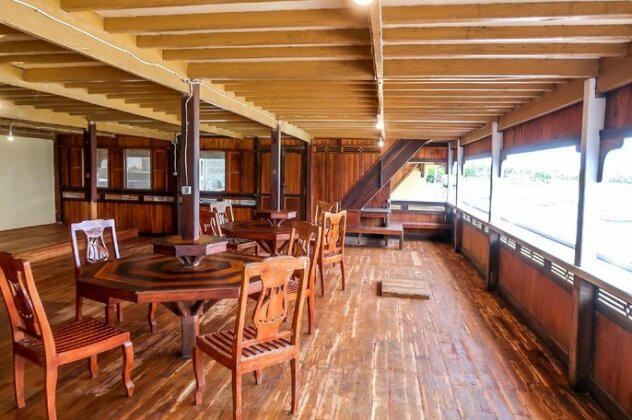 Phinisi Hostel Bira - Photo4