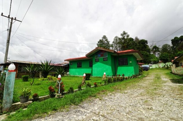 Bangkit Nan Jaya Guesthouse - Photo2