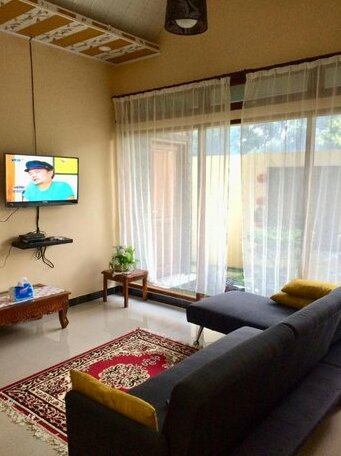 Fira Homestay Sumatra - Photo5