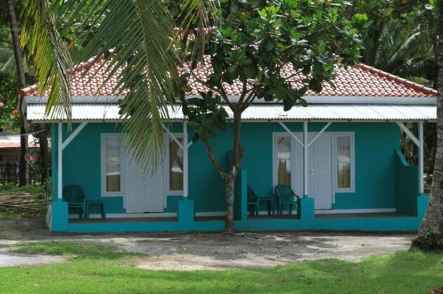 Karang Nyimbor Surf Hotel - Photo3