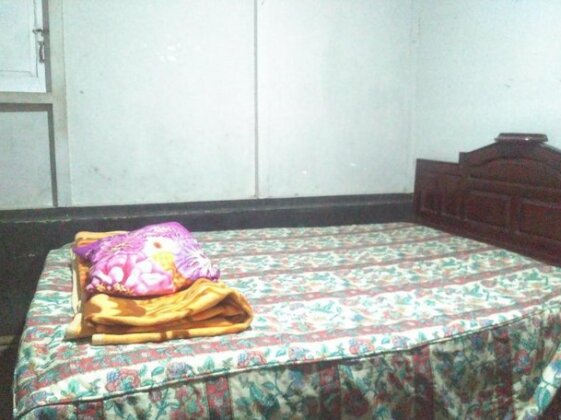 Maya Sari - Photo2