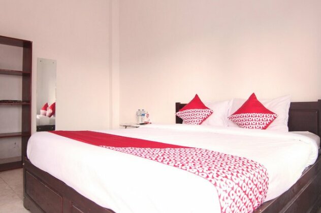 OYO 1456 Hotel Garuda - Photo4