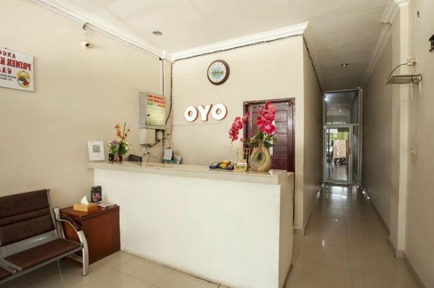 OYO 1631 Hotel Apple - Photo4