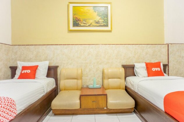 OYO 2180 Vina Vira Hotel - Photo4