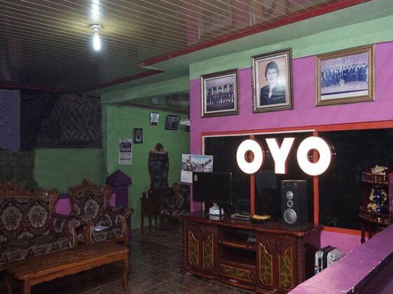 OYO 2410 Intan Hotel
