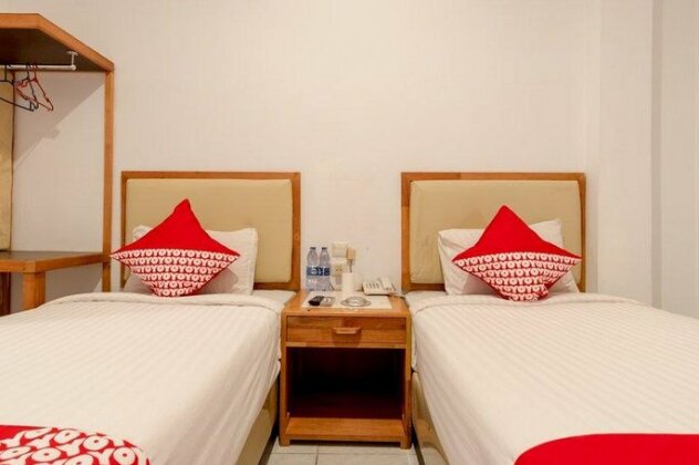 OYO 2410 Intan Hotel - Photo3