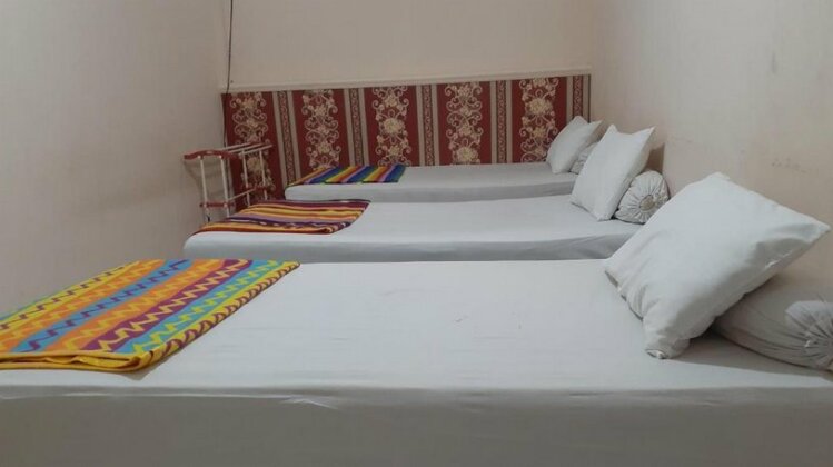OYO 3295 Metro Hotel - Photo2